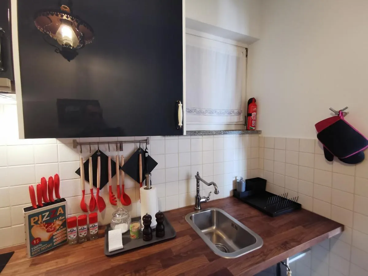 Apartment Near Villa Monastero And Castello Di Vezio Varenna Italy